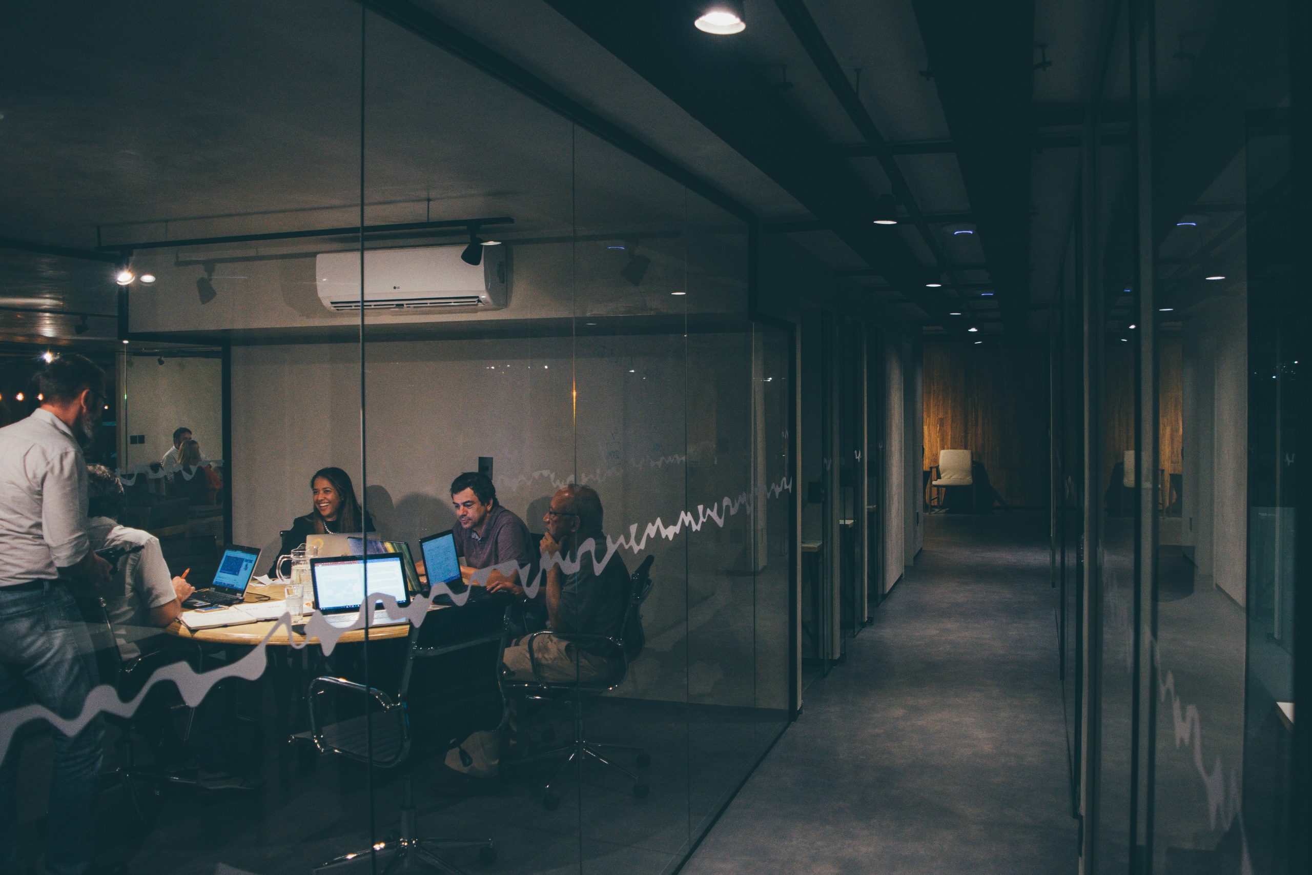 A day in the life of a modern newsroom