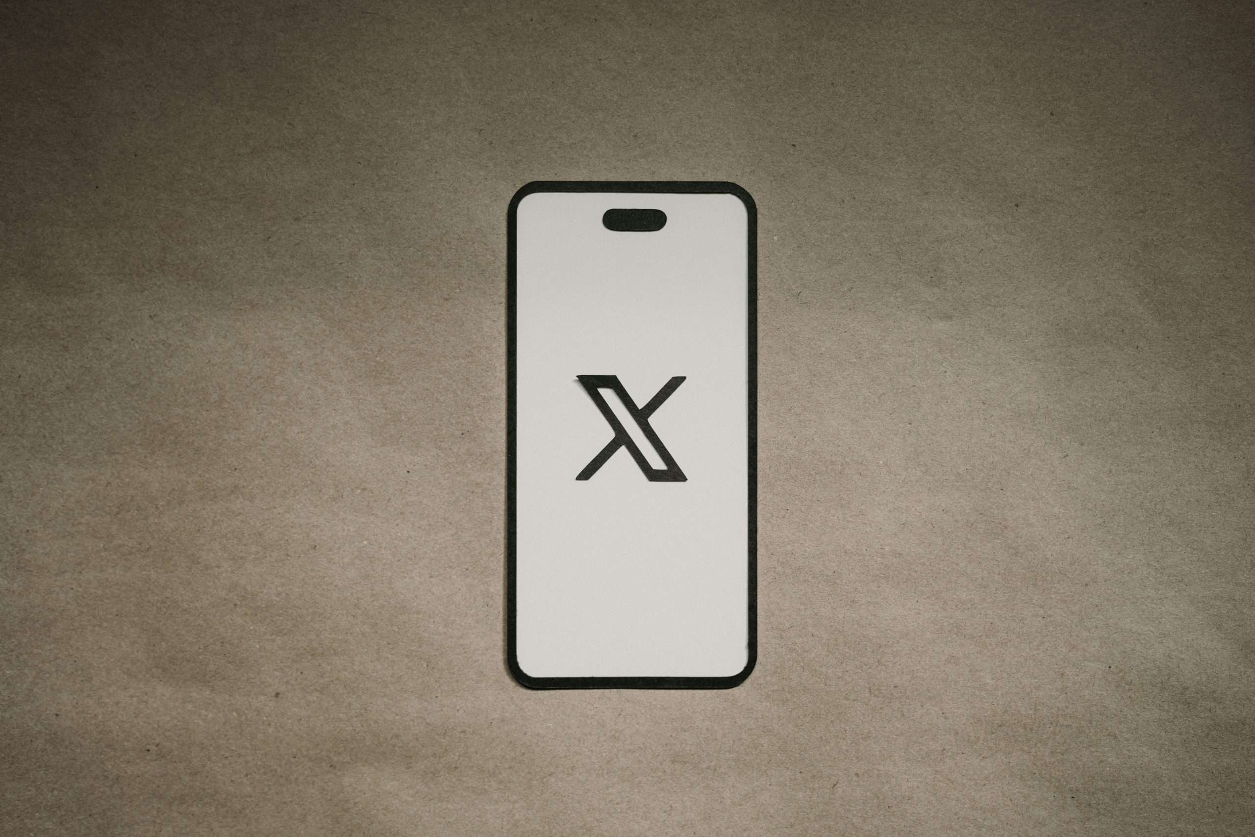 To X or not to X: Should corporate firms still use X for B2B PR?